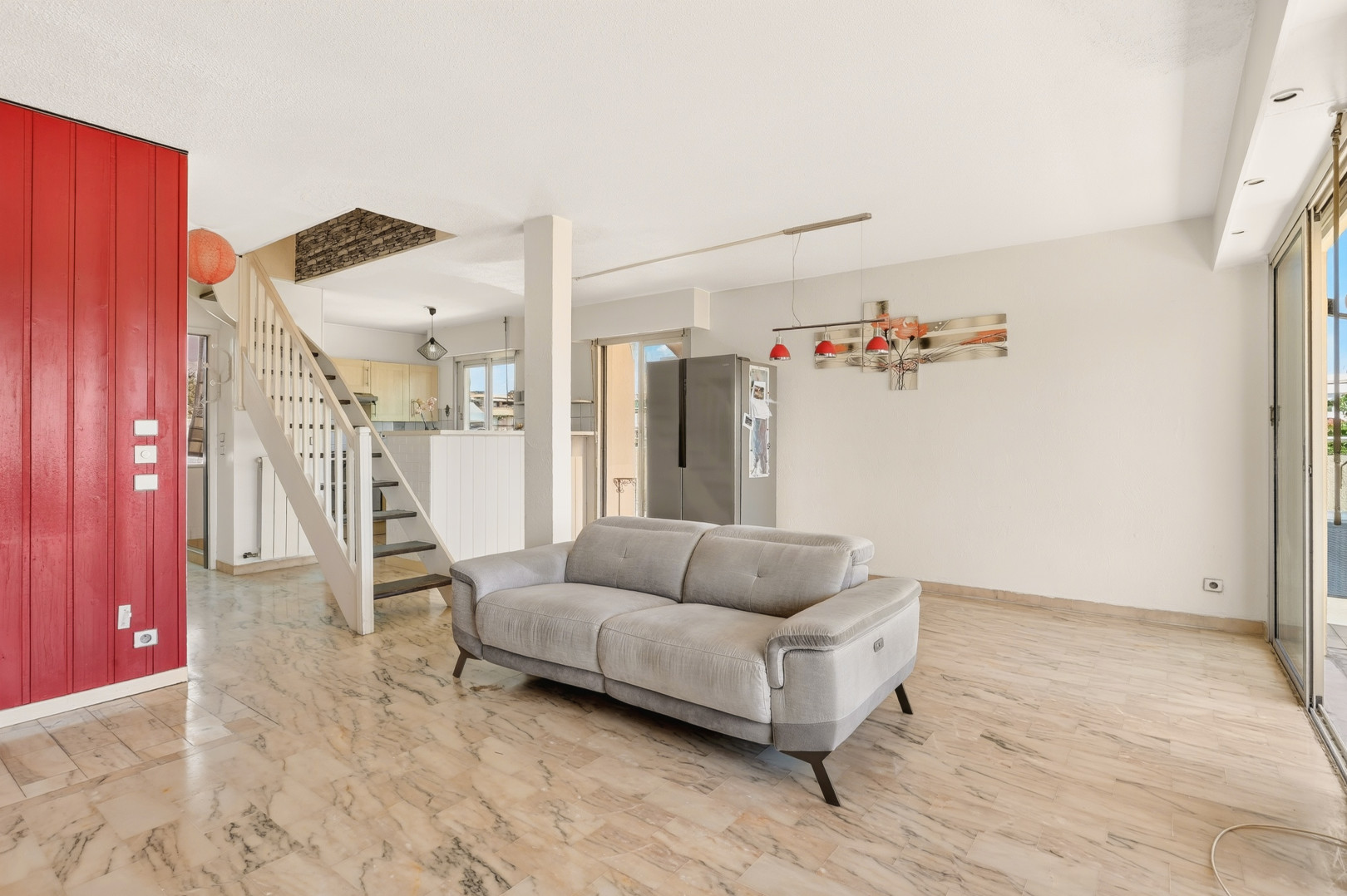 
                                                Vente
                                                 Appartement  - Duplex  - 3 pièces  - 66.0 m²
