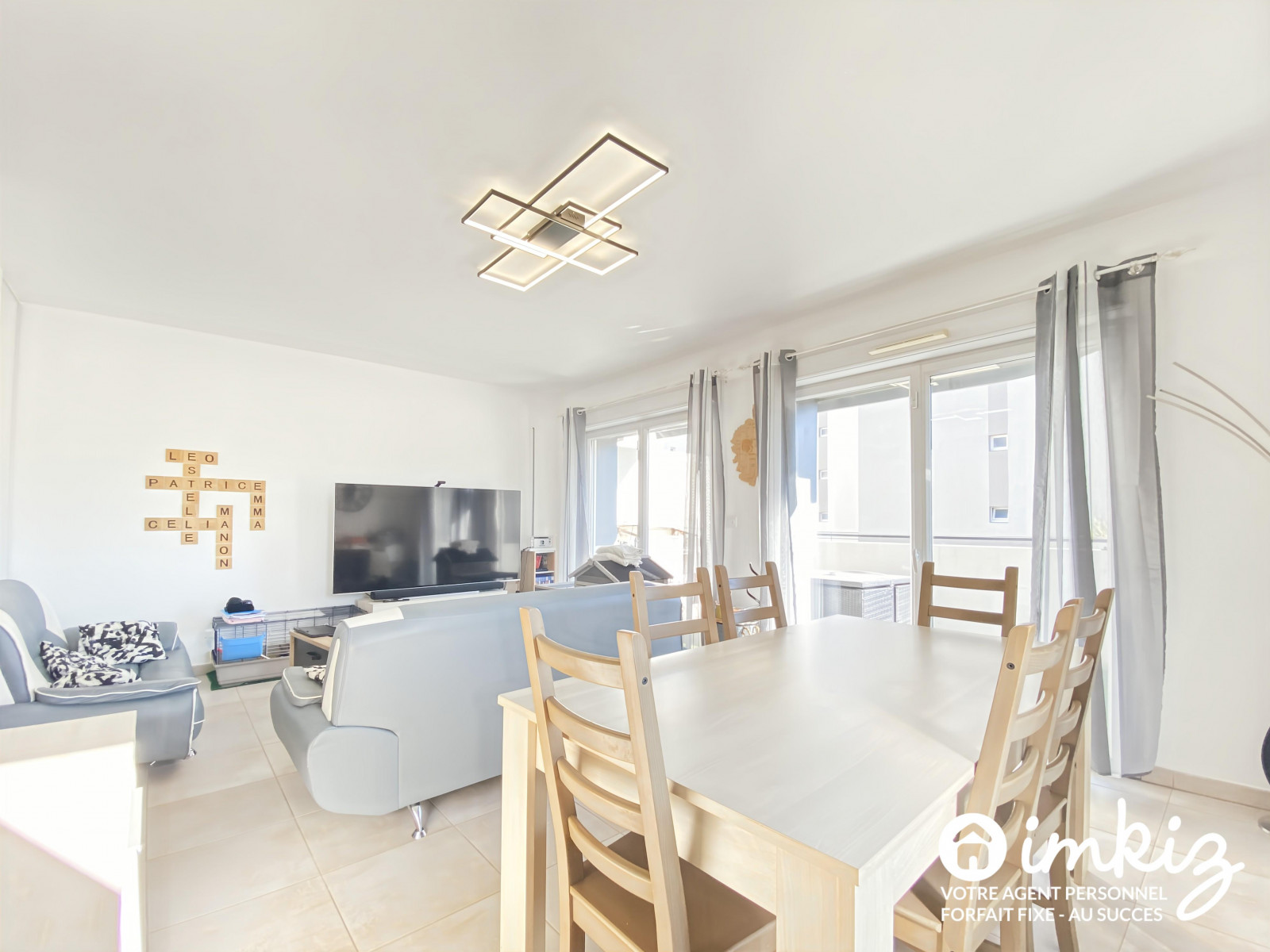 
                                                Vente
                                                 Appartement duplex 4 pièces