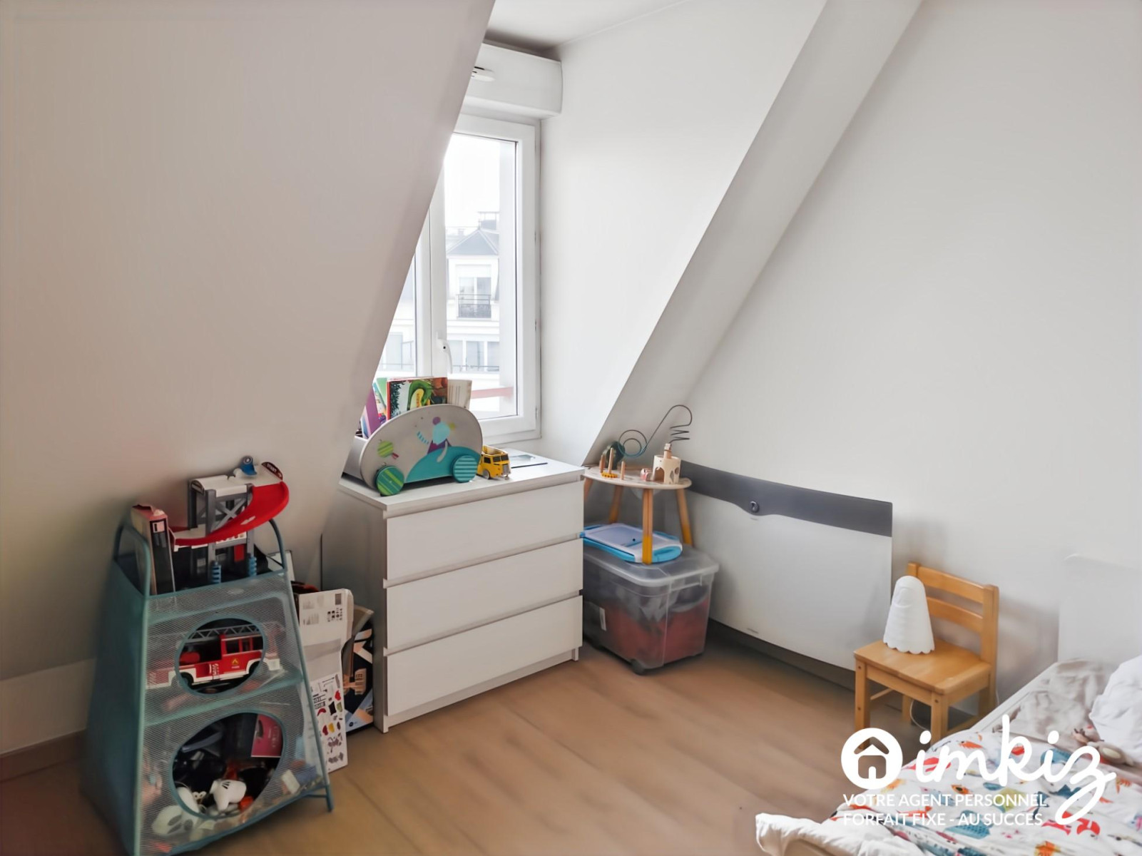 
                                                Vente
                                                 Appartement duplex 4 pièces lumineux refait à neuf