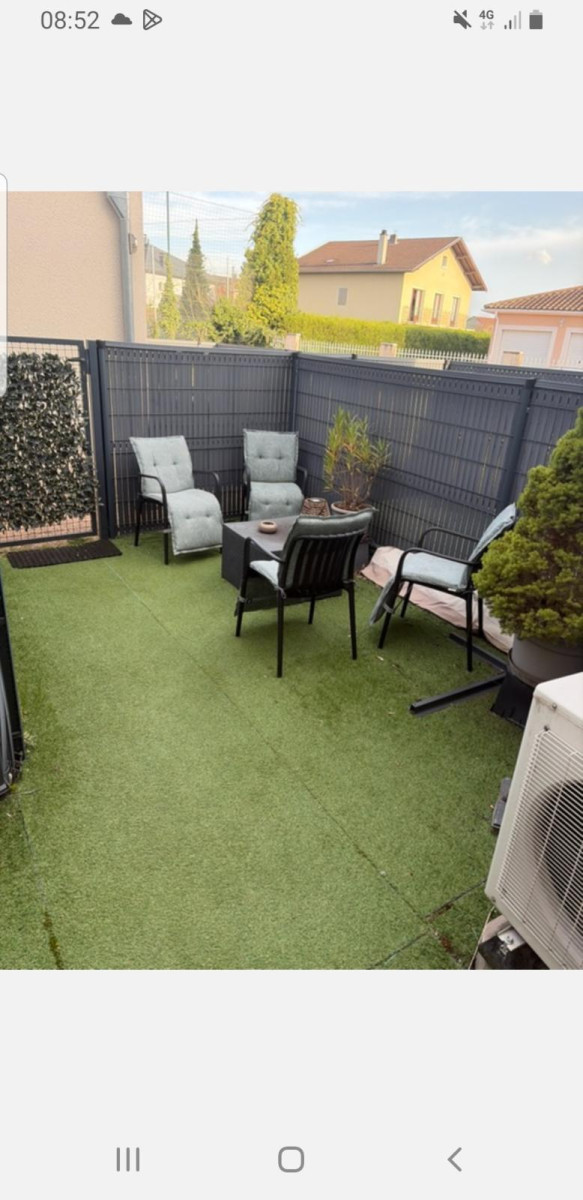 
                                                Location
                                                 Appartement duplex