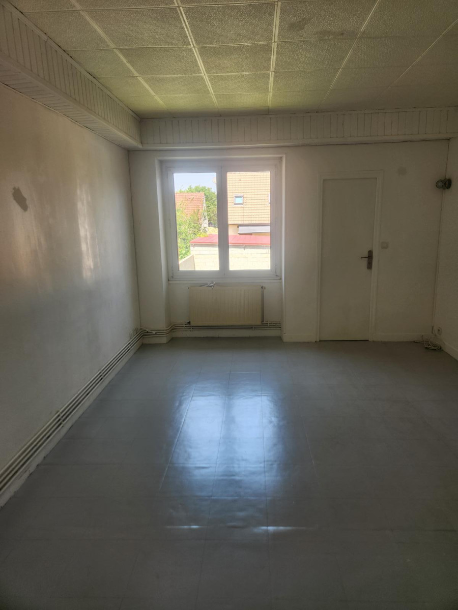 
                                                Location
                                                 Appartement duplex