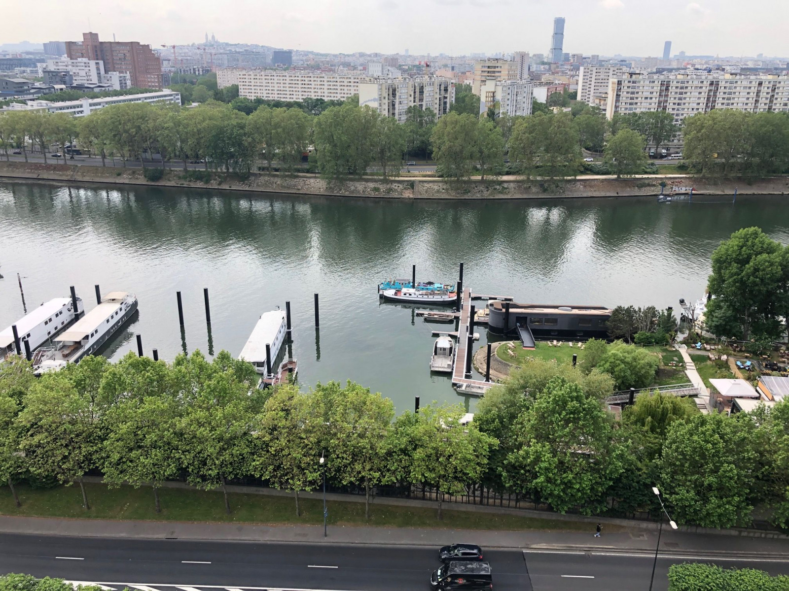 
                                                Location
                                                 Appartement Duplex à Asnières sur Seine (loyer tout inclus)