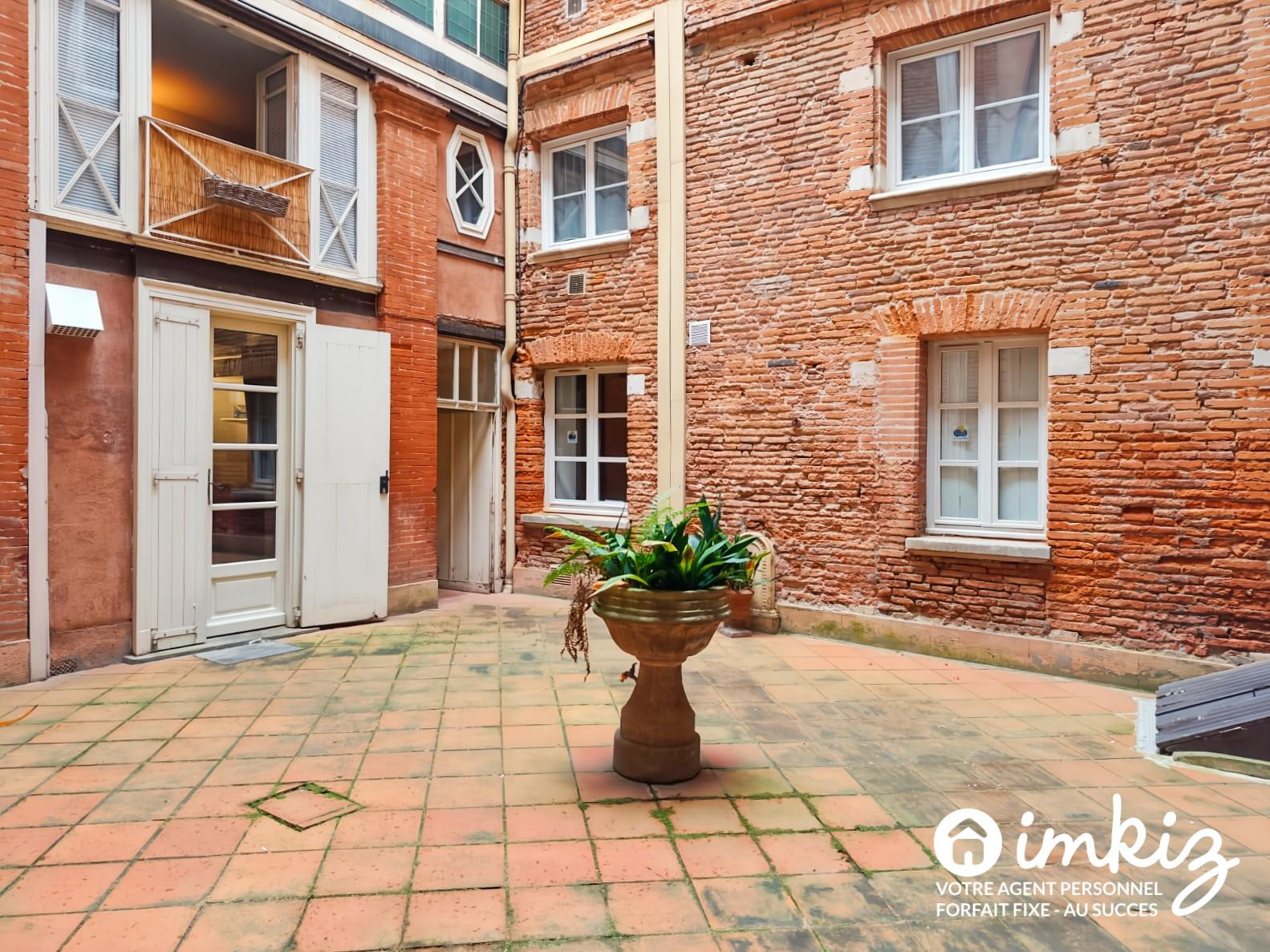 
                                                Vente
                                                 Appartement duplex dans copropriété haut de gamme