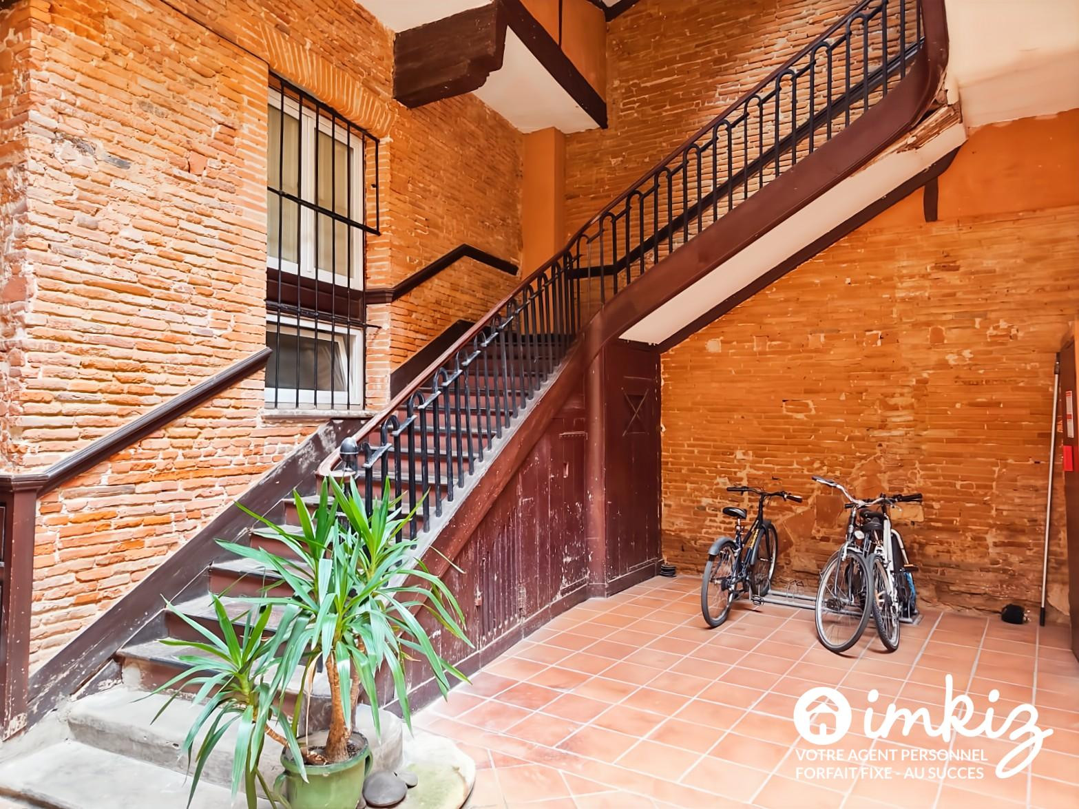 
                                                Vente
                                                 Appartement duplex dans copropriété haut de gamme