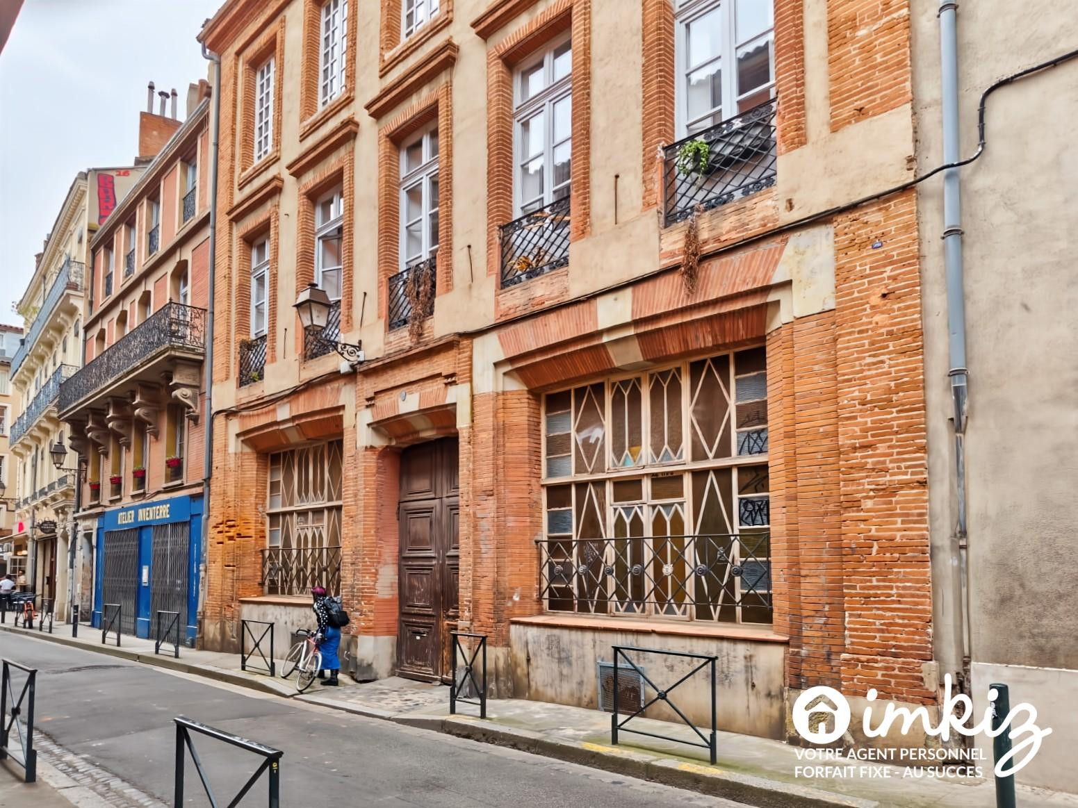
                                                Vente
                                                 Appartement duplex dans copropriété haut de gamme