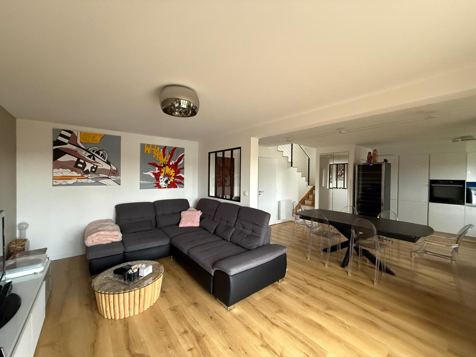 
                                                Location
                                                 Appartement Duplex Gex centre T4/T5