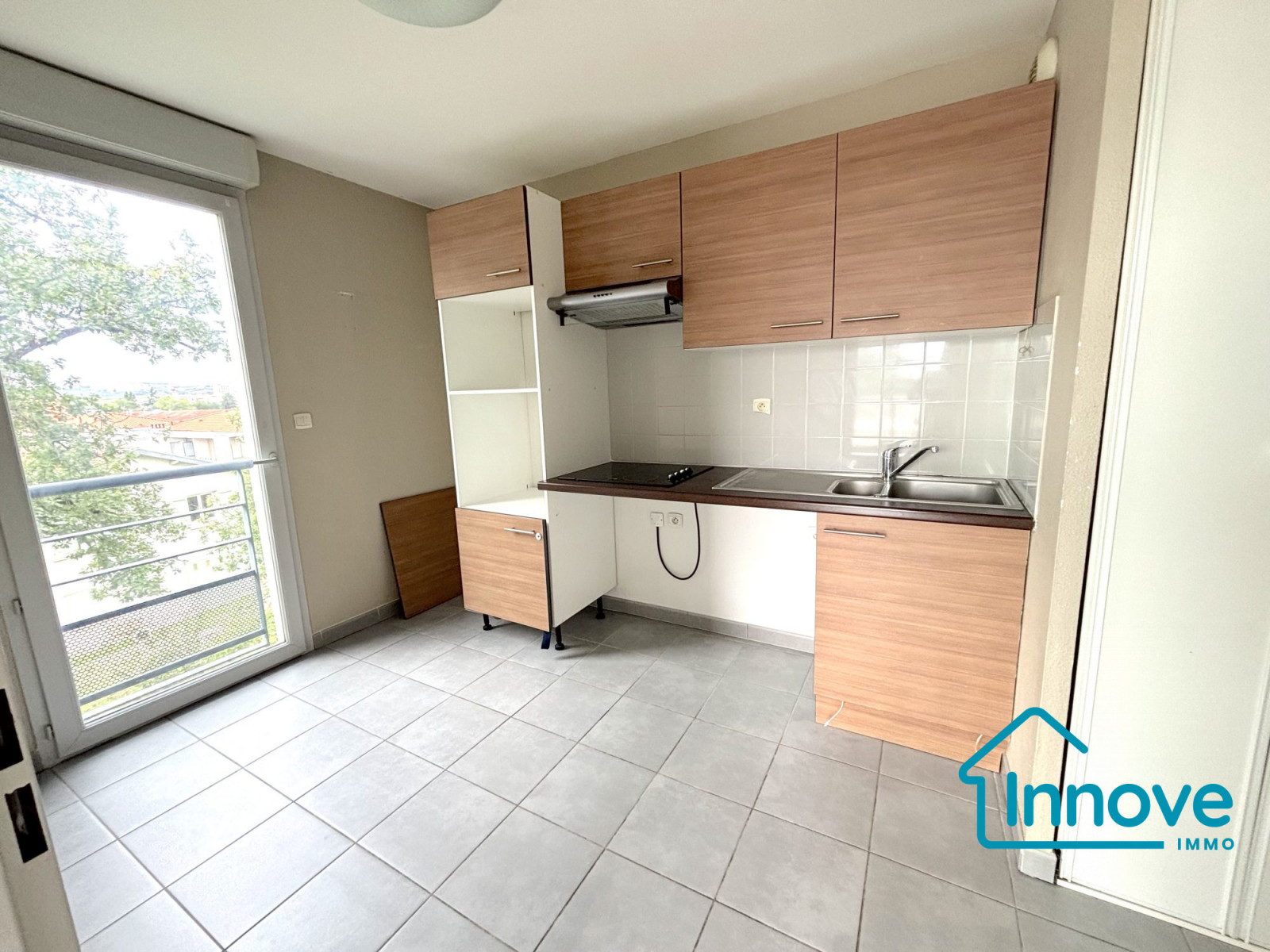 
                                                Vente
                                                 Appartement Duplex lumineux