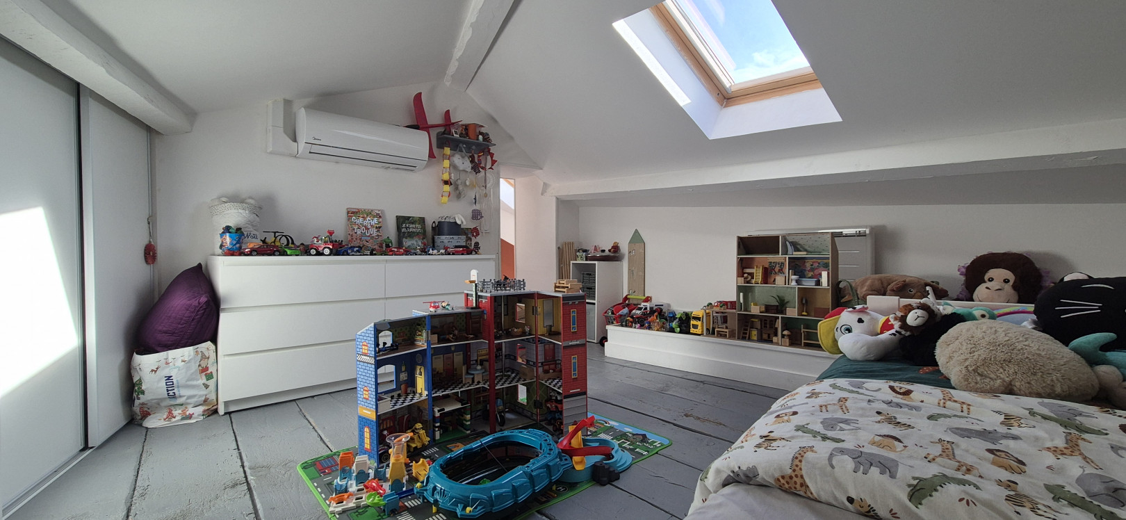 
                                                Vente
                                                 APPARTEMENT DUPLEX T2 BIS DE 44 M² ( 62 m² utiles)