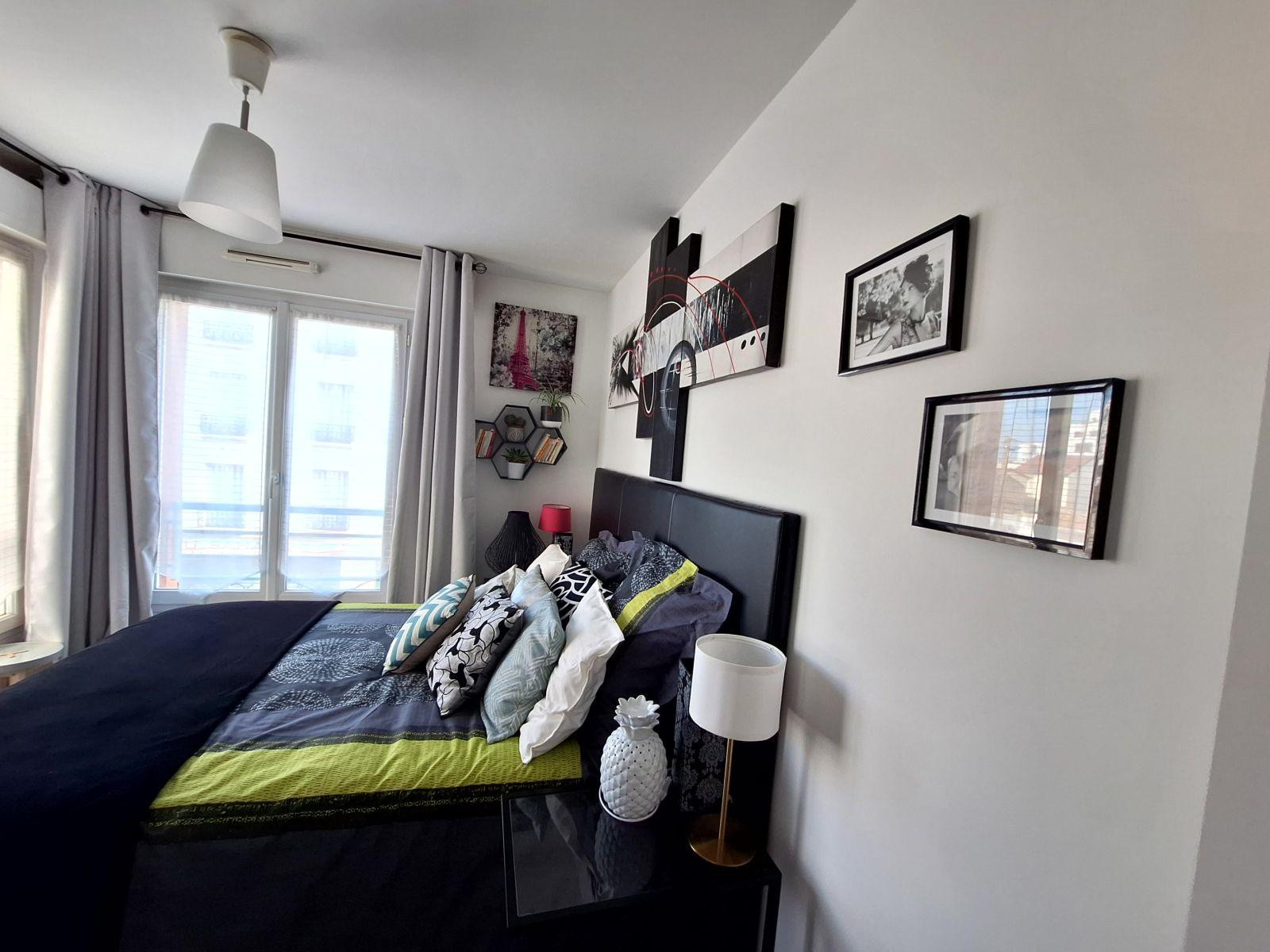 
                                                Colocation
                                                 Appartement en colocation de 4 pièces 77m2