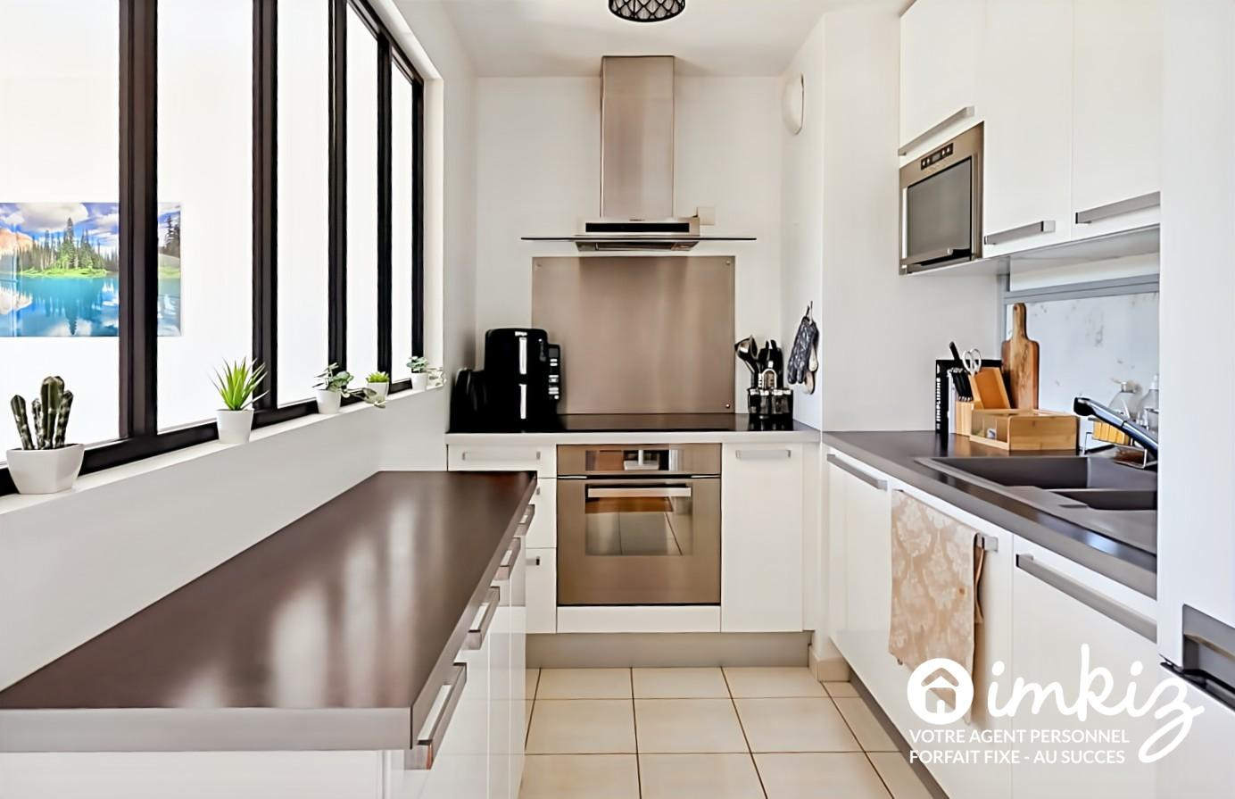 
                                                Vente
                                                 Appartement en duplex 4 pièces