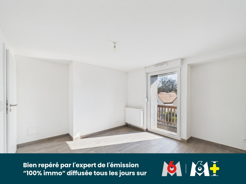 
                                                Vente
                                                 Appartement en Duplex avec parking et cave