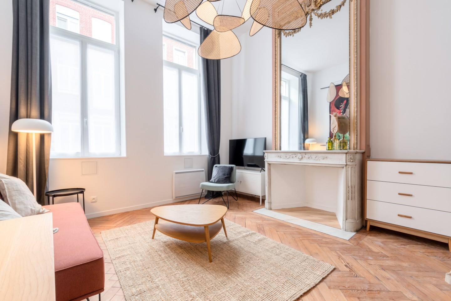 
                                                Location
                                                 Appartement en duplex T1bis - Lille Centre