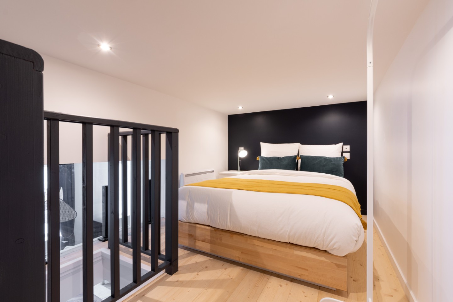 
                                                Location
                                                 Appartement en duplex T1bis - Lille Centre