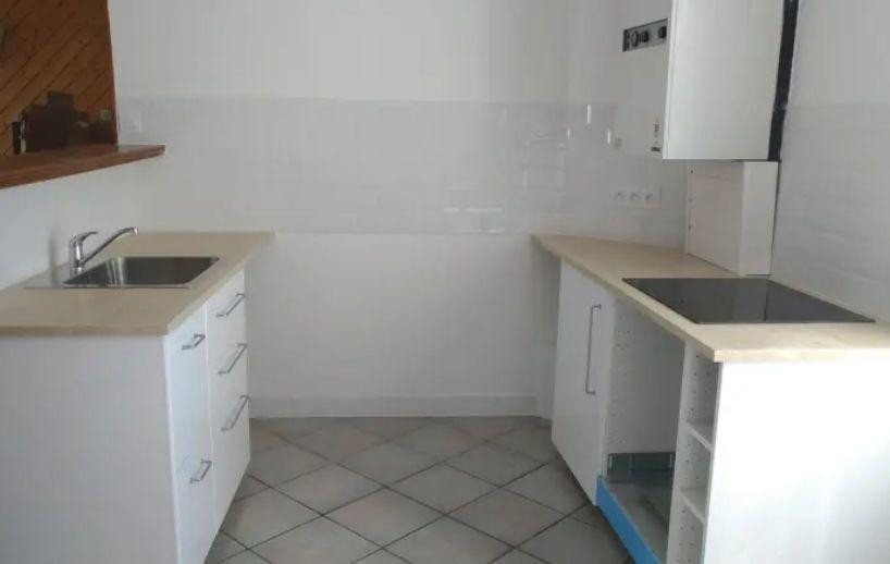 
                                                Location
                                                 Appartement en duplex très clair de 71 m²
