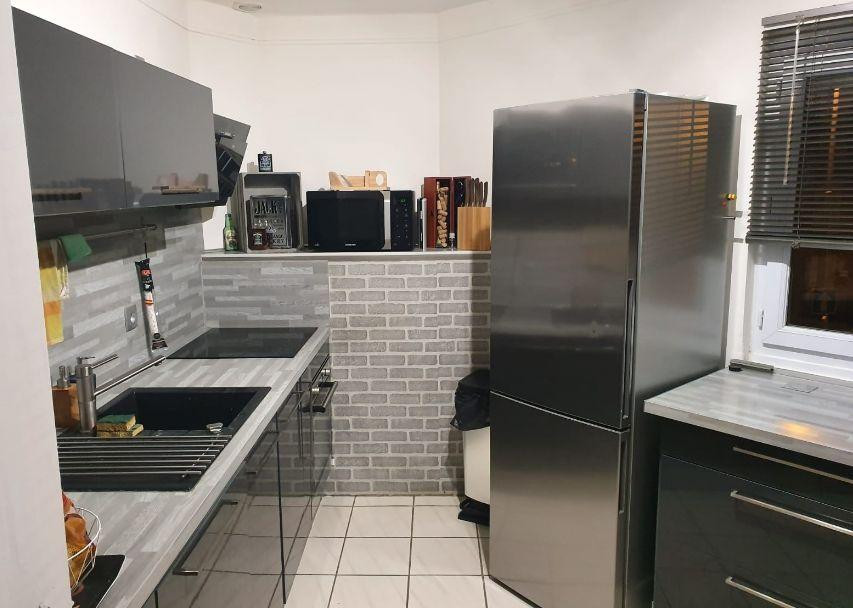 
                                                Location
                                                 Appartement en plein centre ville de La Rochette