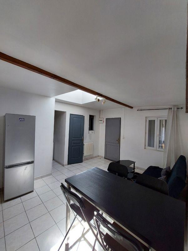 
                                                Location
                                                 Appartement étudiant à louer au centre de bordeaux