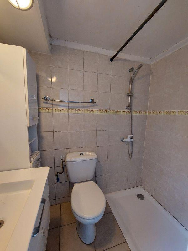 
                                                Location
                                                 Appartement étudiant à louer au centre de bordeaux