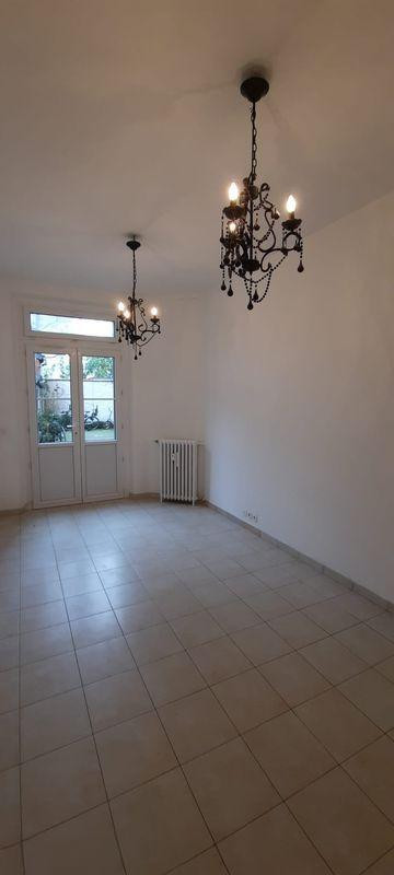 
                                                Location
                                                 Appartement étudiant/mobilité - clair et sec RDC