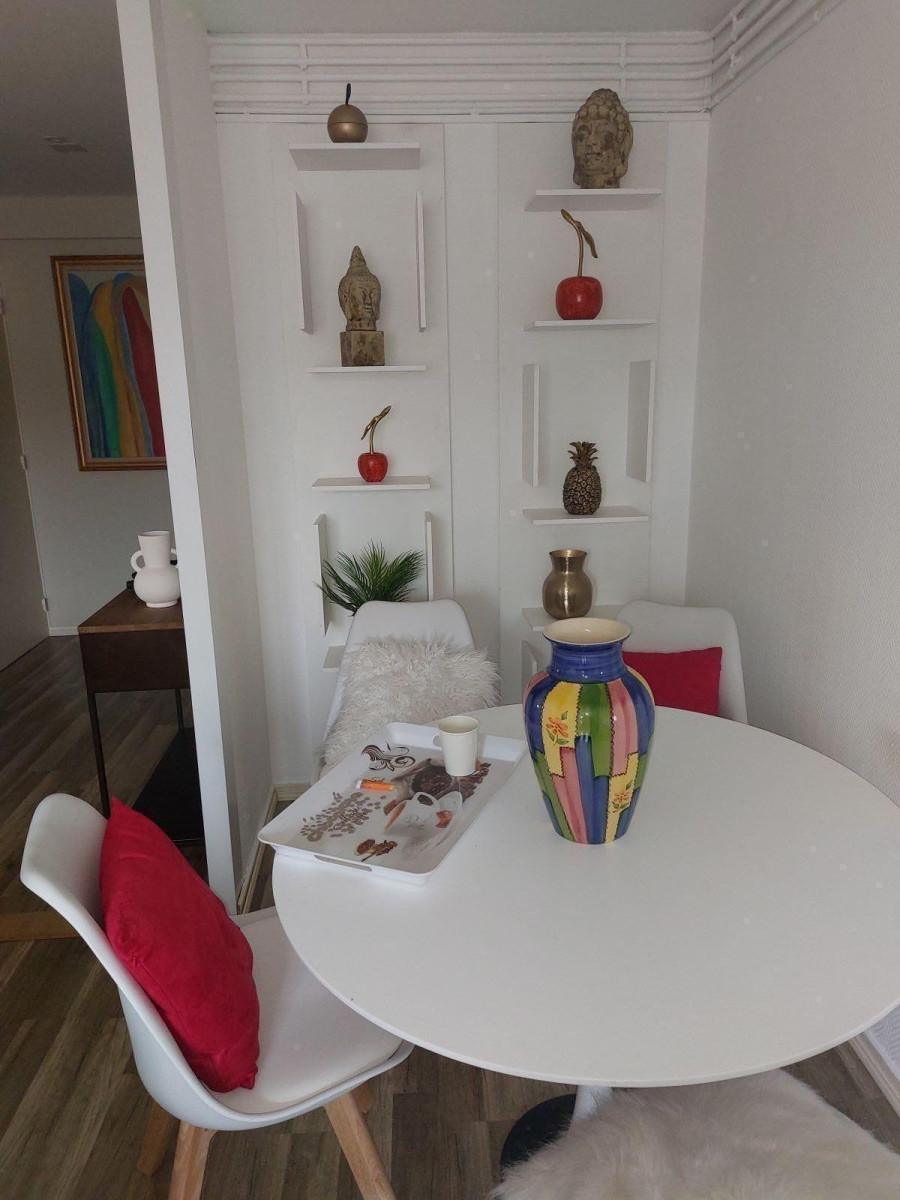 
                                                Location
                                                 Appartement exceptionnel avec sa terrasse.