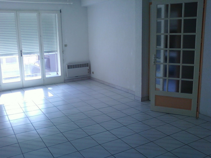 
                                                Vente
                                                 APPARTEMENT F1