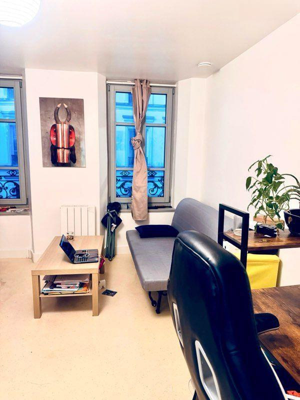 
                                                Location
                                                 Appartement F2 – 40 m² – Paris 20e