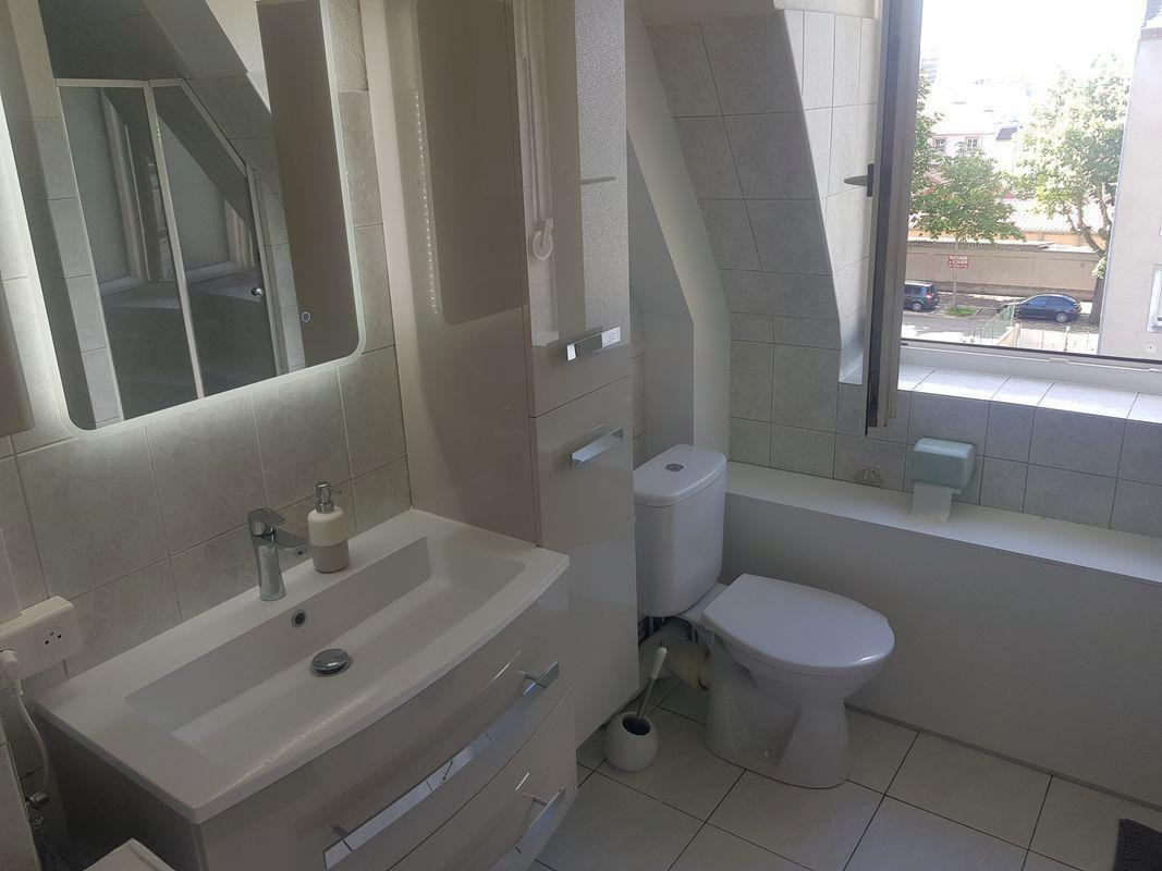 
                                                Location
                                                 Appartement F2– 60m² - Meublé – Proche du centre