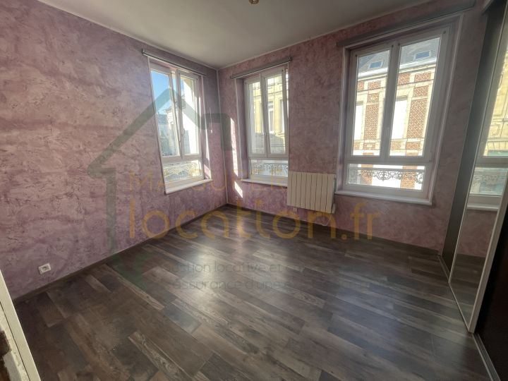 
                                                Location
                                                 Appartement F2