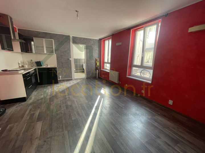 
                                                Location
                                                 Appartement F2