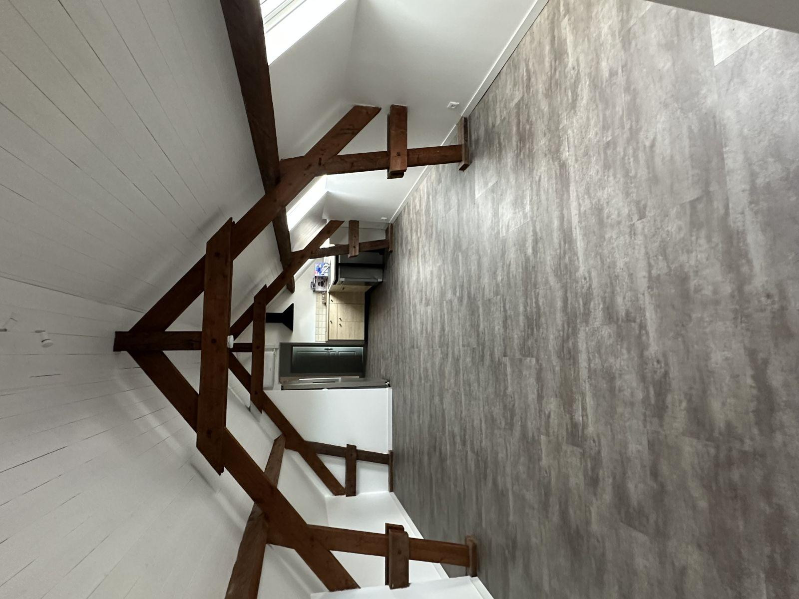 
                                                Location
                                                 Appartement F2 à louer neuf