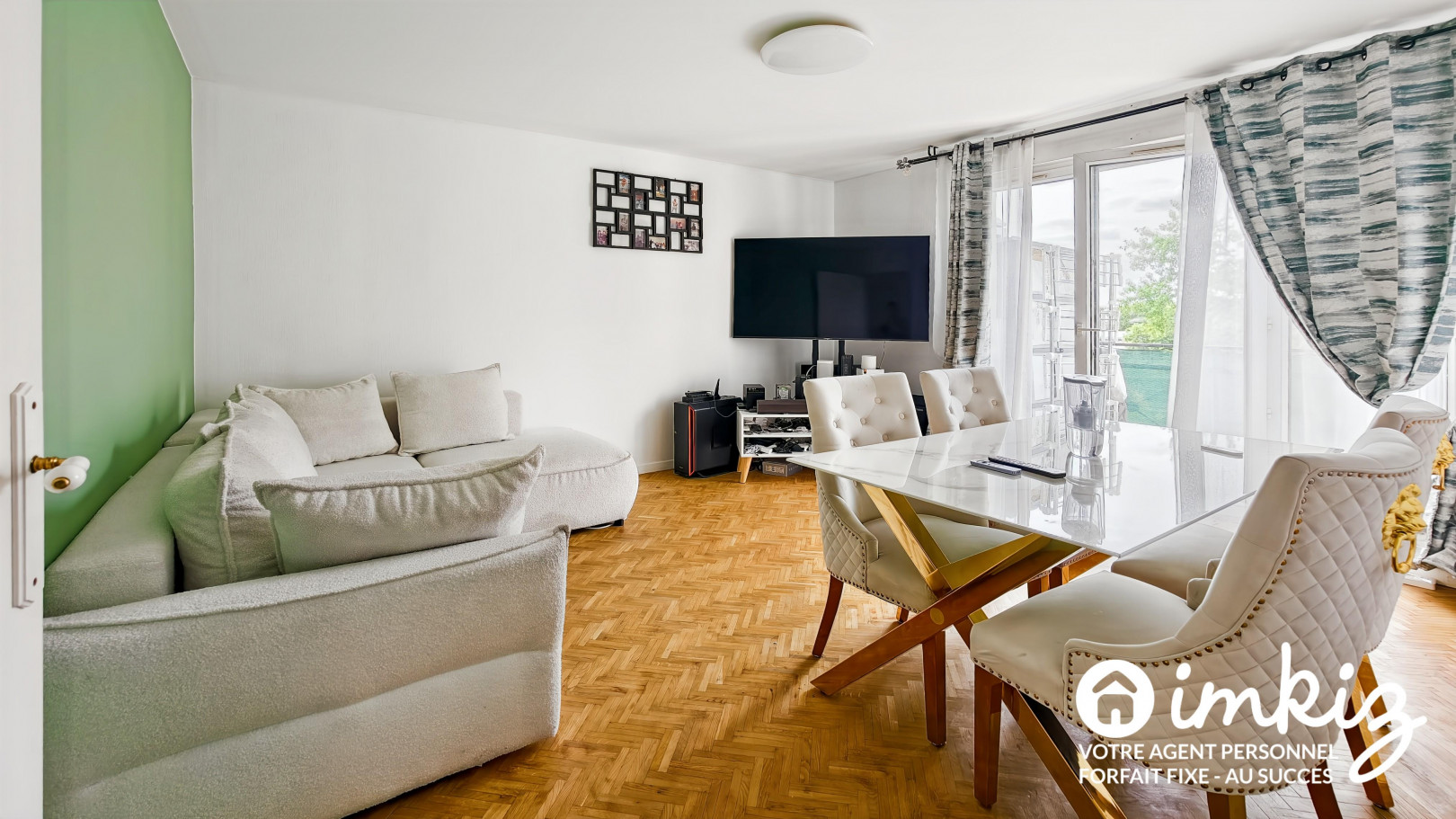 
                                                Vente
                                                 Appartement F2 Courcouronnes avec Vue Parc