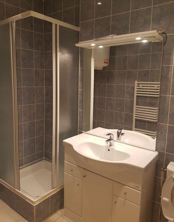 
                                                Location
                                                 Appartement F2 de 33m² au Mont-Valérien