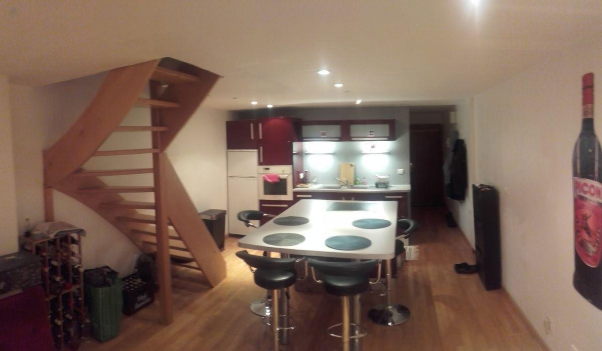 
                                                Location
                                                 Appartement F2 Duplex à louer 2 pièces - 46,50 m2