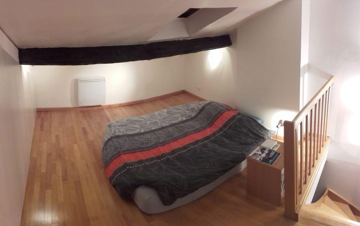 
                                                Location
                                                 Appartement F2 Duplex à louer 2 pièces - 46,50 m2