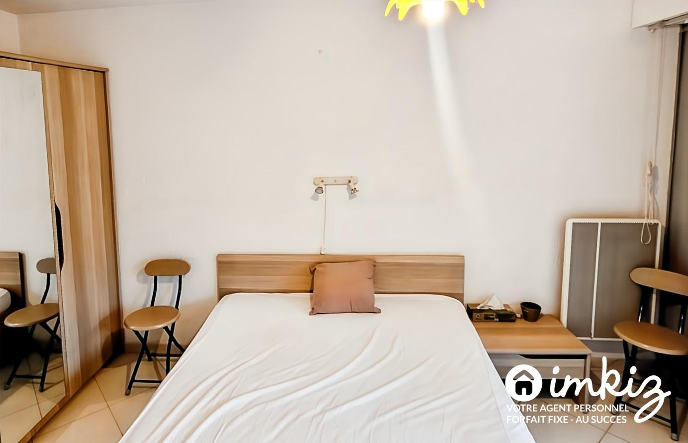 
                                                Vente
                                                 Appartement F2 en Forêt , au bord de la mer