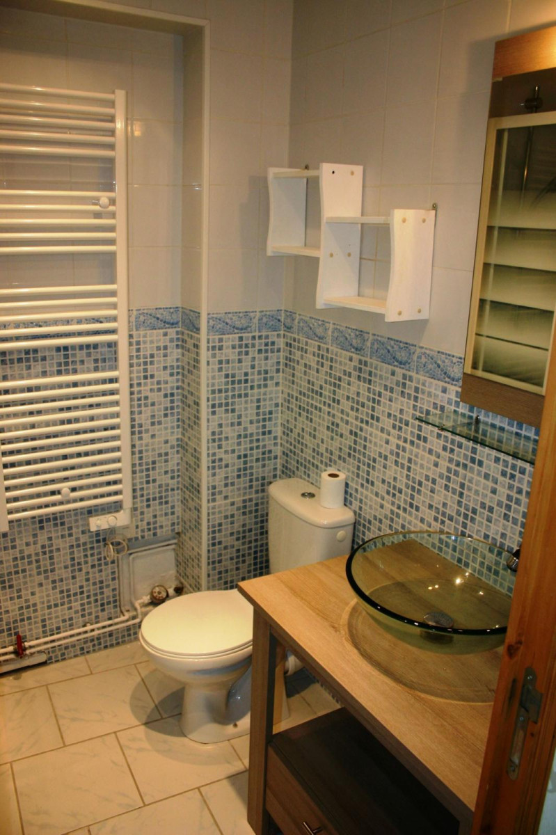 
                                                Location
                                                 Appartement F2 Hyper centre Houdan