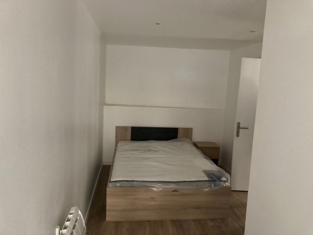 
                                                Location
                                                 Appartement F2 meuble au centre ville de saulx