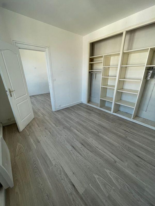
                                                Location
                                                 Appartement F2 Villemomble