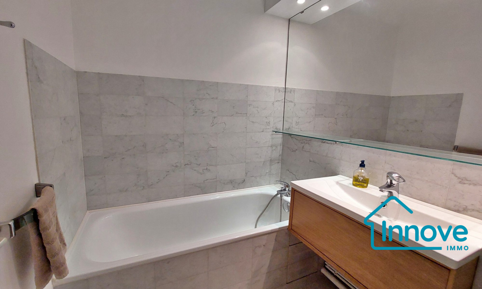 
                                                Vente
                                                 APPARTEMENT F3 - 75 m² - BAILLY - HARMONIE OUEST