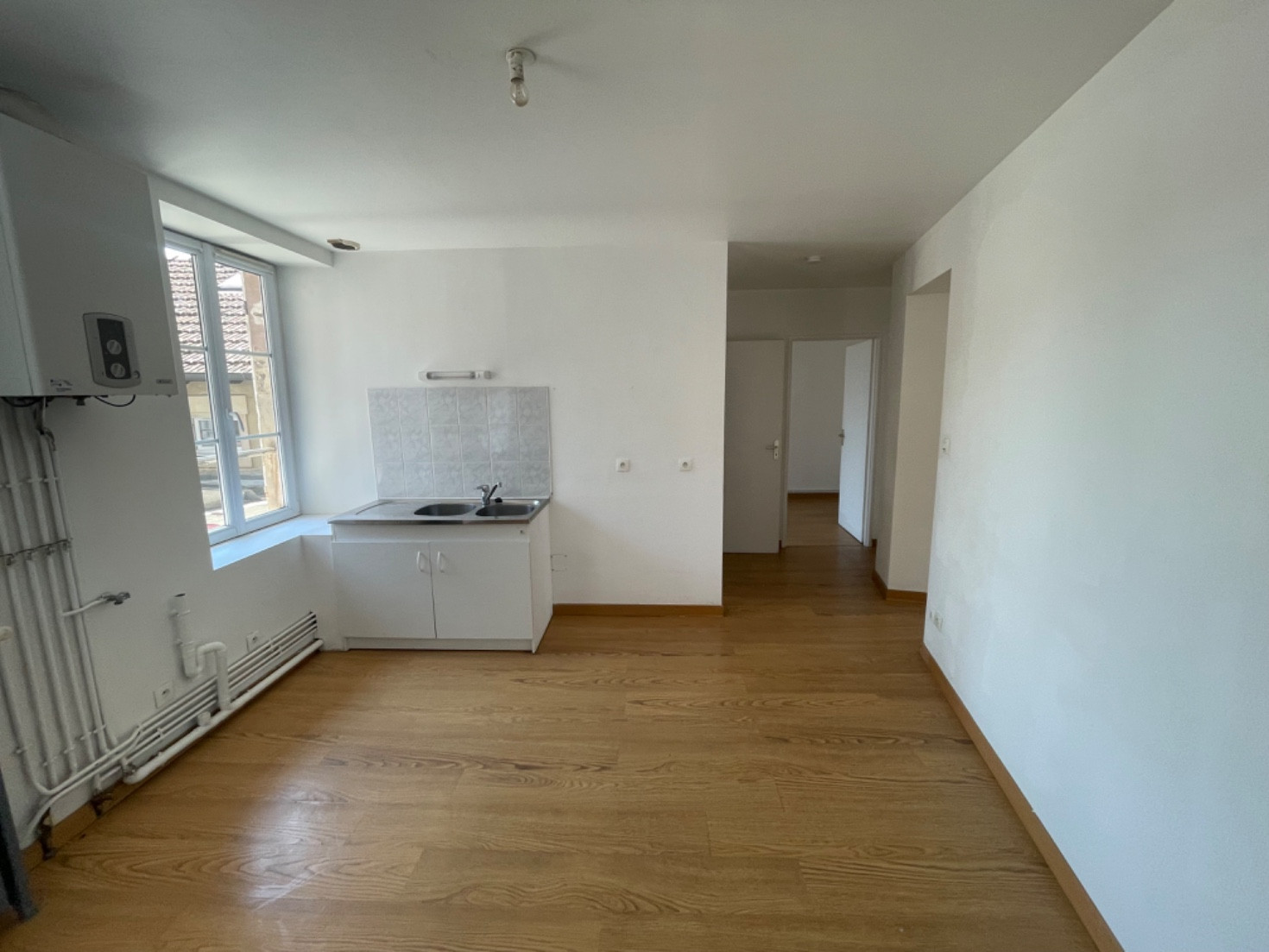 
                                                Location
                                                 Appartement F3 lumineux de 51m²