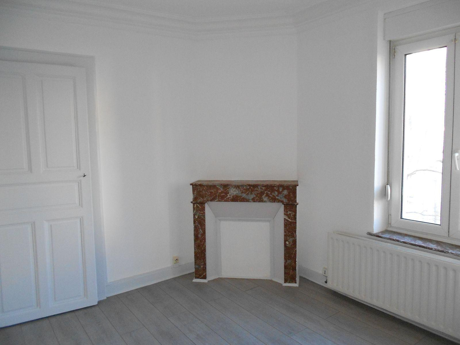 
                                                Location
                                                 Appartement F3 Nancy - petite copropriété