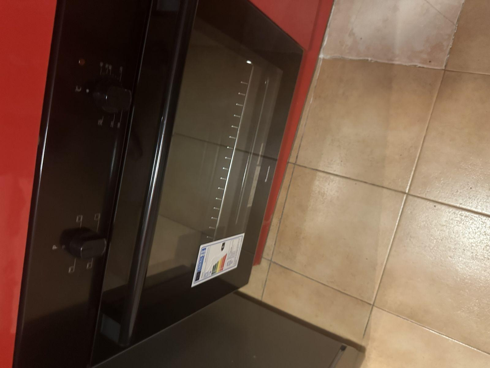 
                                                Location
                                                 Appartement F3 proche centre ville, commerces