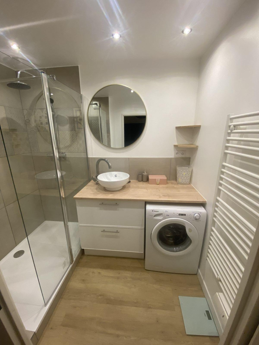 
                                                Location
                                                 Appartement F3 quartier deux rives Nancy