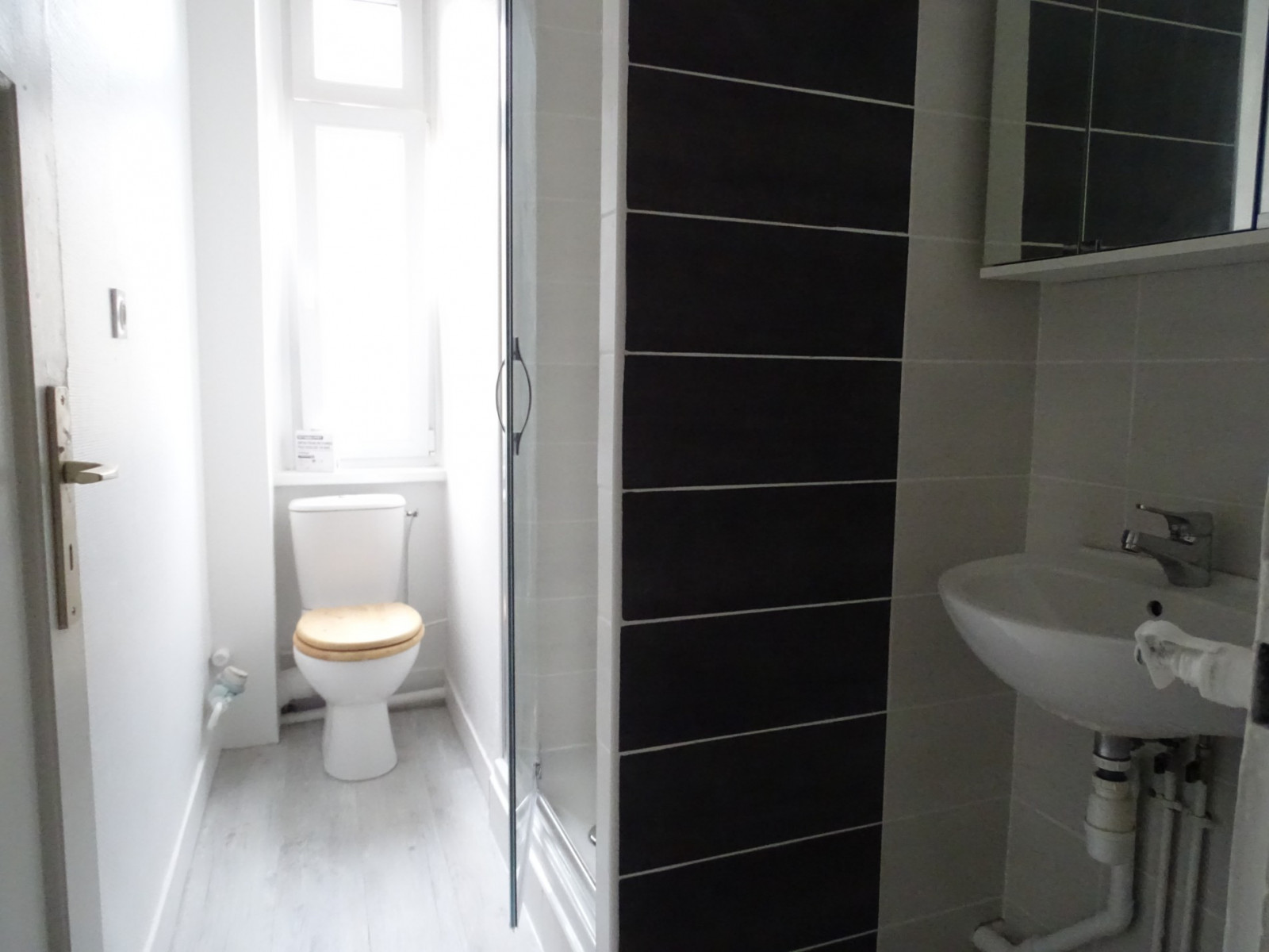 
                                                Location
                                                 Appartement F3 quartier Gare