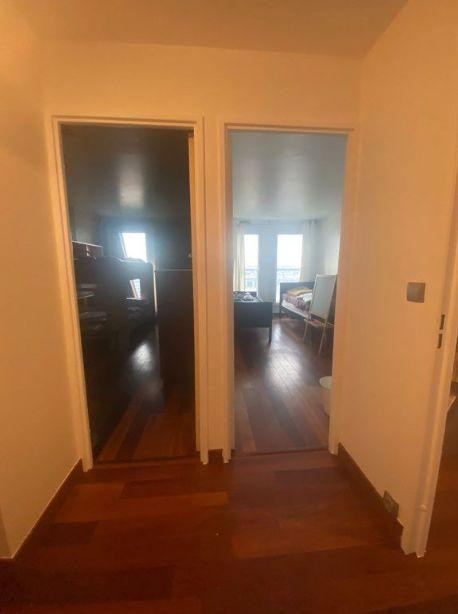 
                                                Location
                                                 Appartement F5 de 110m2