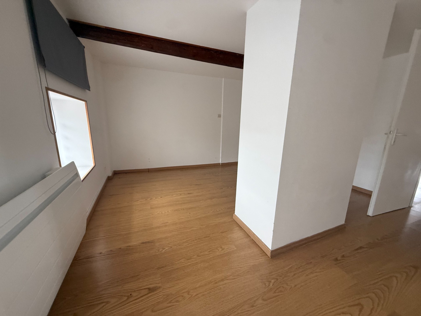 
                                                Location
                                                 Appartement F5 de 140m2