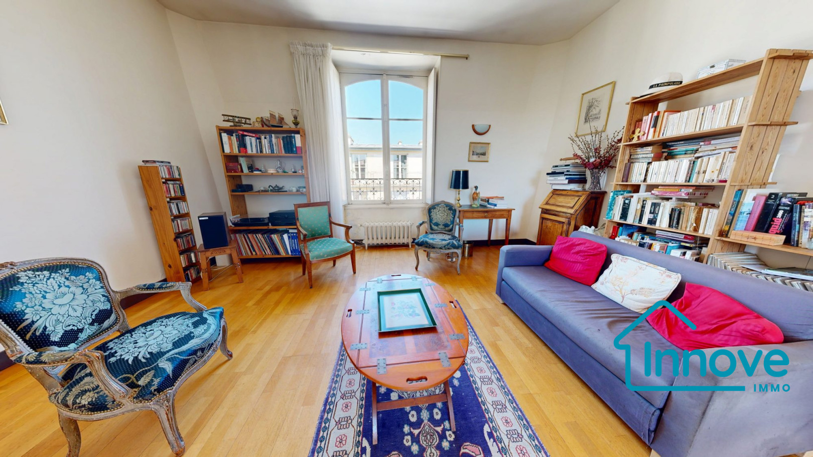 
                                                Vente
                                                 Appartement familial 115m2- 4 chambres- Clagny Glatigny