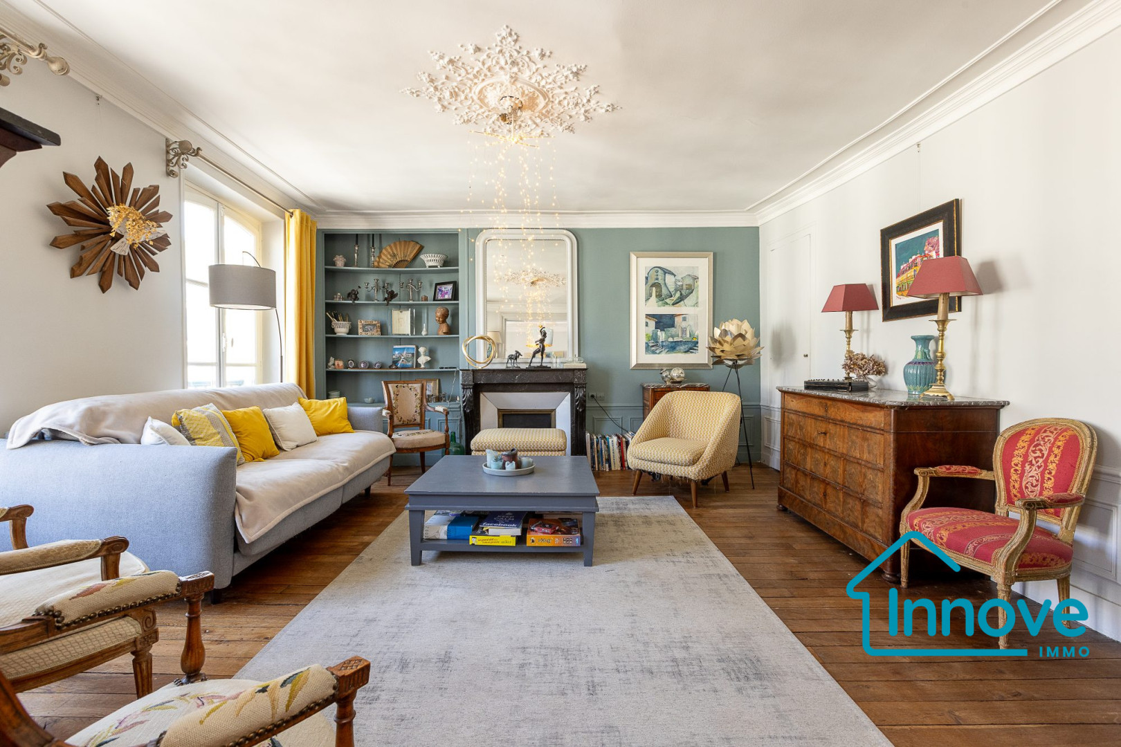 
                                                Vente
                                                 Appartement familial 133 m² Versailles Saint-Louis