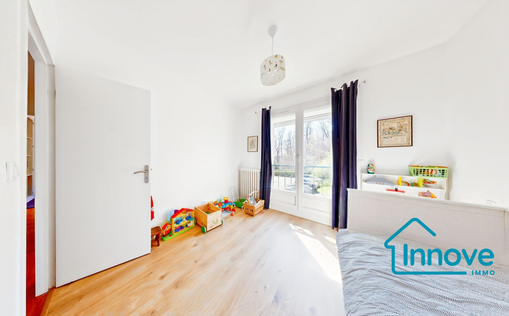 
                                                Vente
                                                 Appartement familial 4 chambres