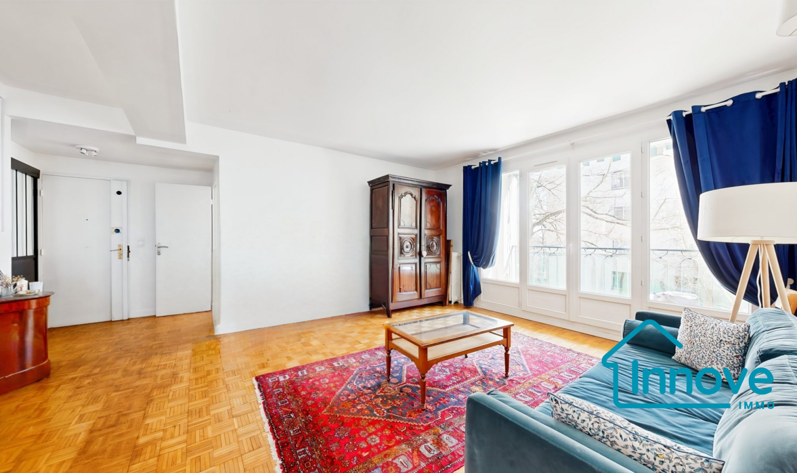 
                                                Vente
                                                 Appartement familial 4 chambres