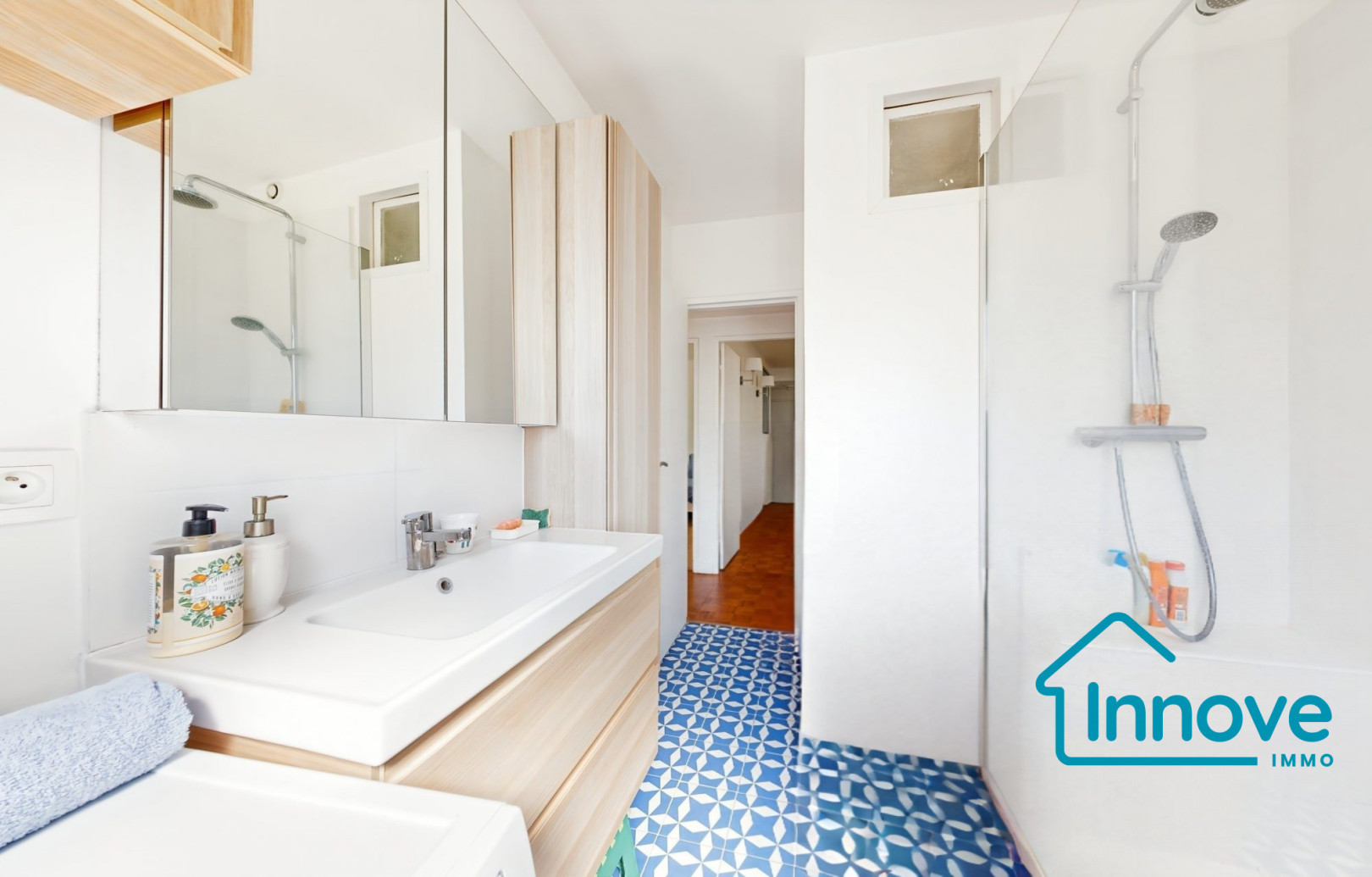
                                                Vente
                                                 Appartement familial 4 chambres